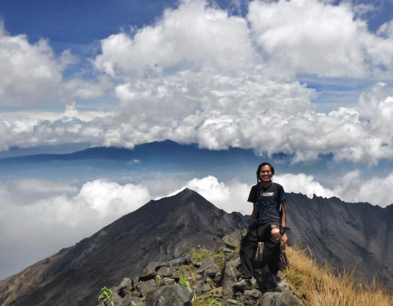 Pendahuluan: Menaklukkan Puncak Tertinggi Lombok